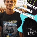 Hombre con camiseta negra ZASCHACAU QUE VIVAN LAS FIESTAS DE MI PUEBLO 2025 de Zasca in Games con promoción mochila gratis