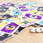 Cartas y fichas de CLAVAO juego de mesa de cartas