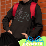 Niño con sudadera negra ZASCA FRITO con capucha y mochila Zasca de regalo
